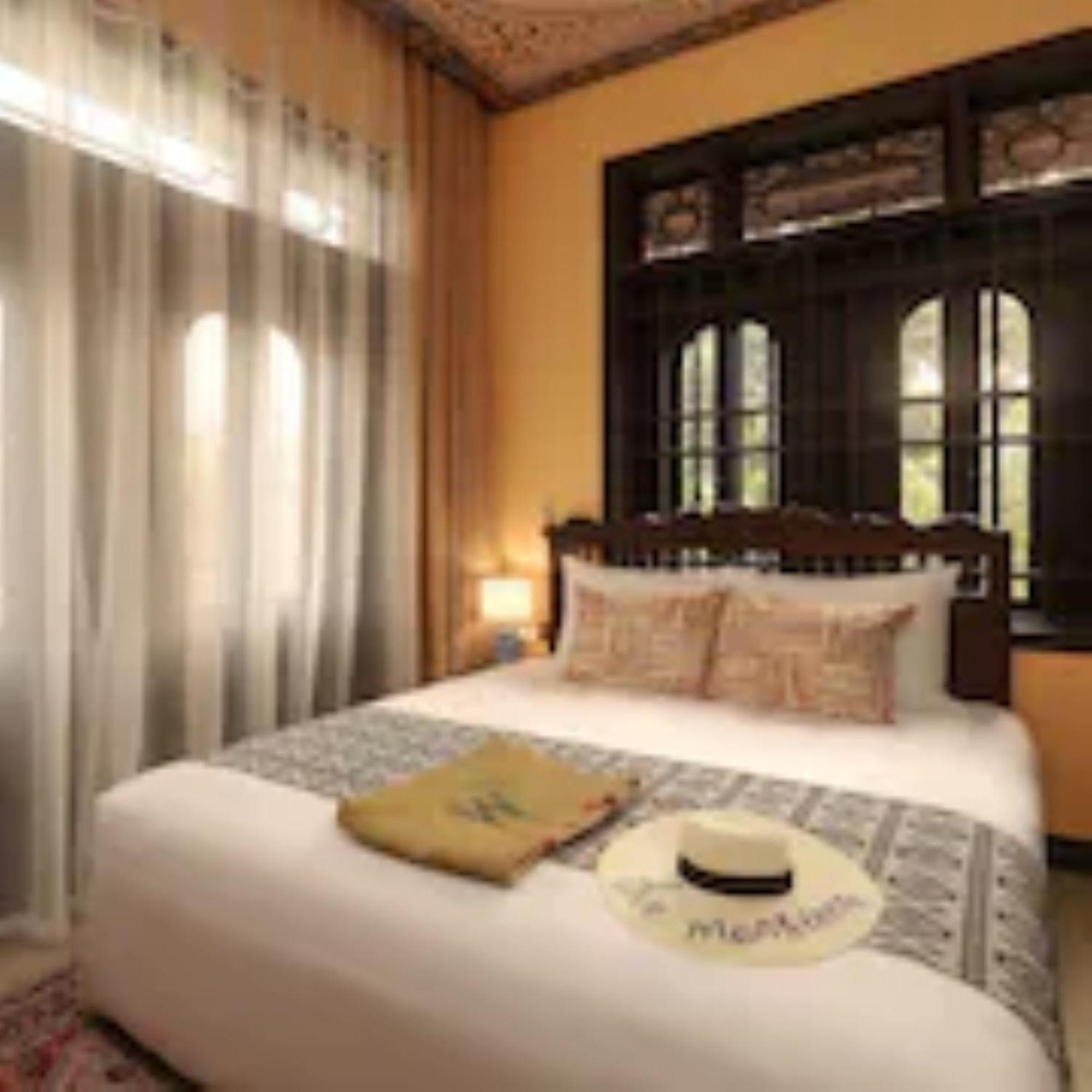 The Mansion Hoi An By Minova Bed & Breakfast Exterior photo