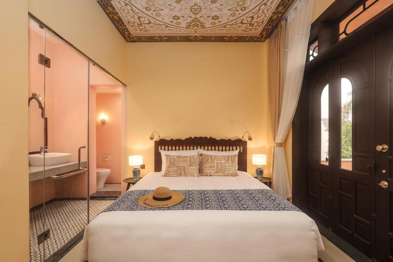 The Mansion Hoi An By Minova Bed & Breakfast Exterior photo